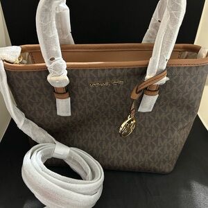 Michael Kors tote